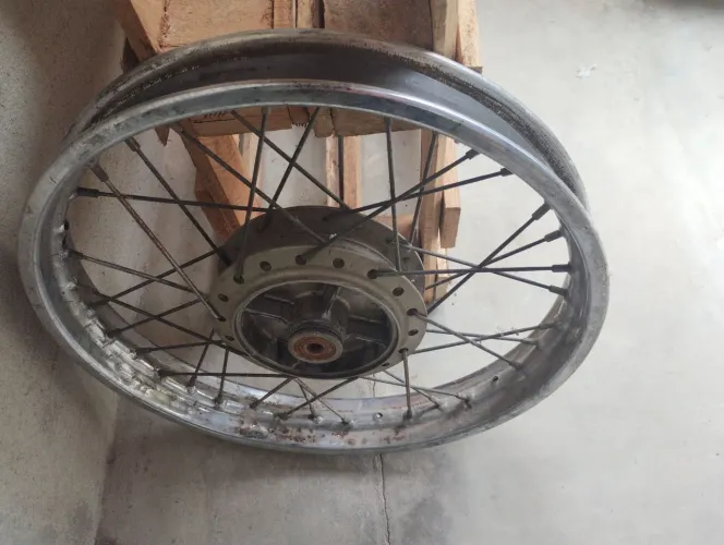 Roda de Moto Titan 150.
