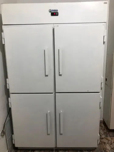 Freezer duas portas Dupla função