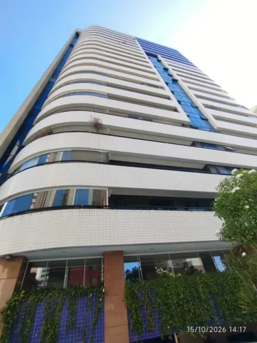 ALUGA-SE UM ÓTIMO APARTAMENTO COM HIDROMASSAGEM E ELEVADOR PRIVATIVO
