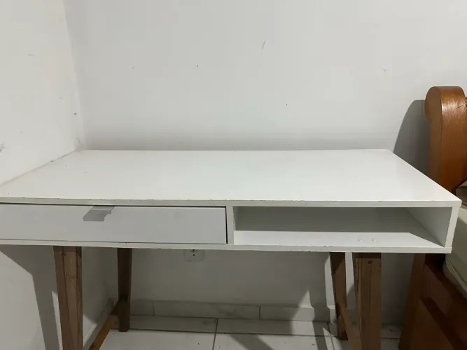 Escrivaninha Buscar Hoje URGENTE