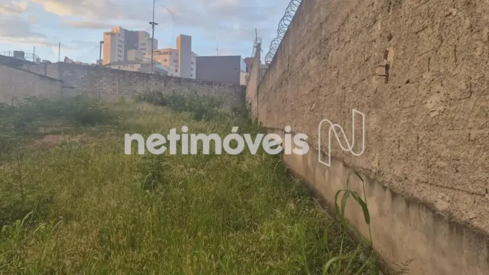 Excelente Lote à Venda no Bairro Fernão Dias!