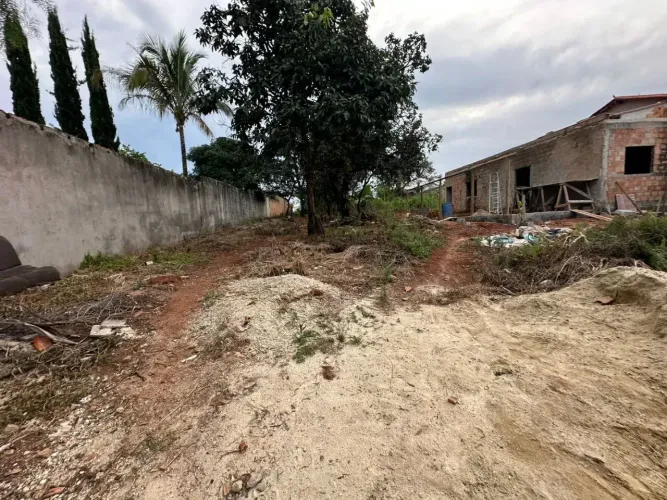 Lote/Terreno para venda tem 360 metros quadrados em São Francisco - Igarapé - MG
