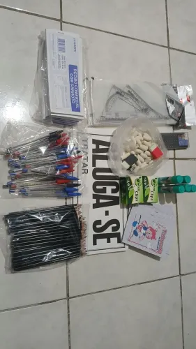 Vende-se Lote Papelaria R$ 160,00