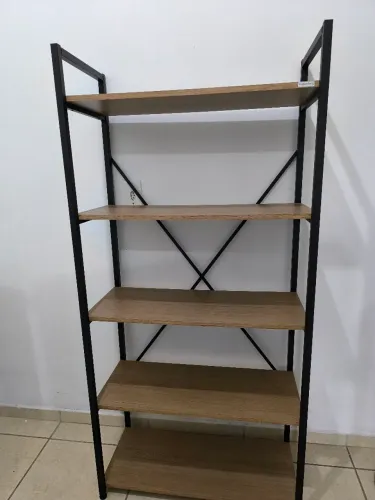 Estante multiuso