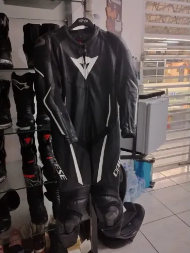 Macacão Dainese 48 Eur zero estado de novo