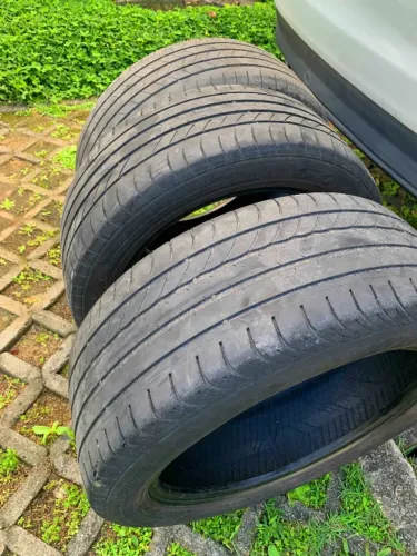 Pneus Goodyear Aro 17 muito bom estado, ganhei novos , por isso troquei.