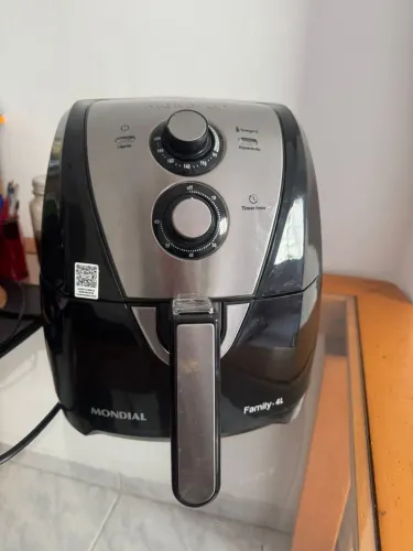 fritadeira elétrica Mondial Family 4L (modelo AFN-40-BI)