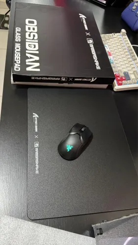 Mousepad de vidro novo 