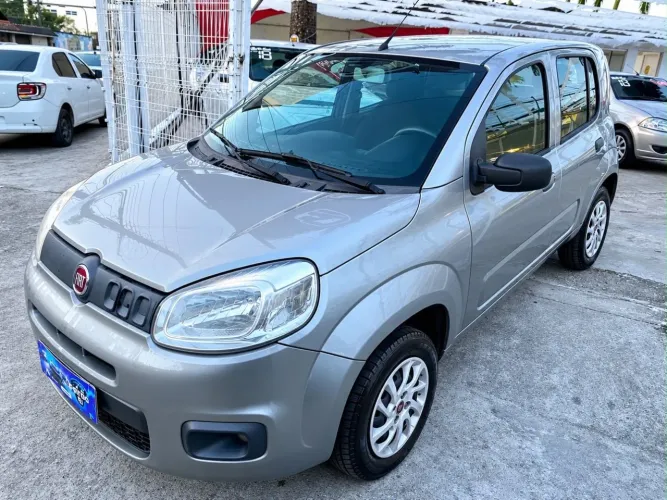 Fiat Uno Attractive 1.0 EVO Fire Flex 8V 5P 2016