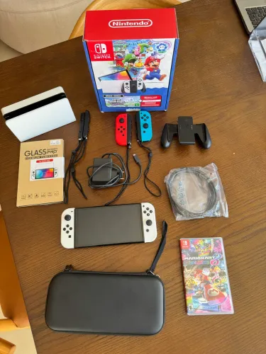 Nintendo Switch Oled KIT COMPLETO novo