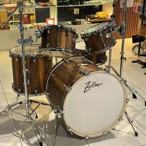 Bateria Zellmer Ascending Black Wood Bumbo 22" -