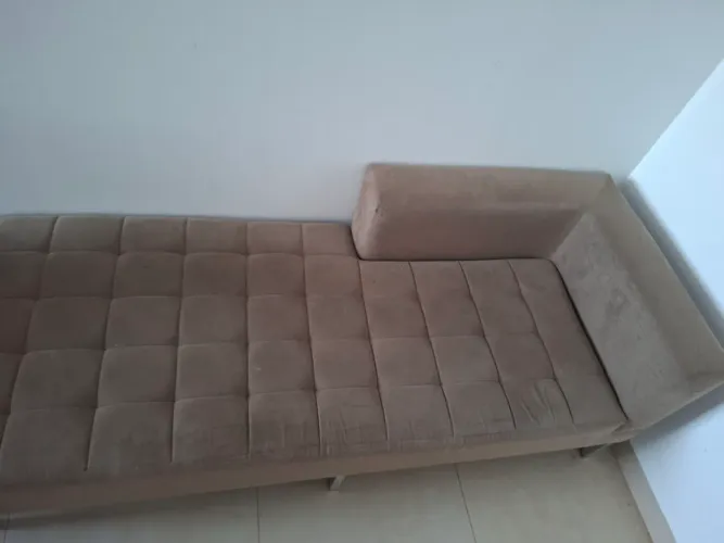 Sofá pequeno para sala de estar