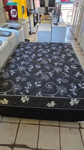Cama box