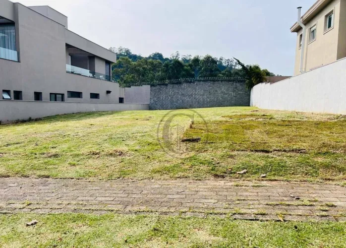 Terreno à venda, 525 m² por R$ 3.200.000 - Tamboré 10 - Santana de Parnaíba/SP