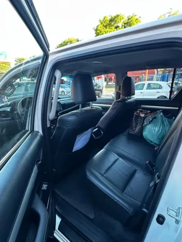Toyota Hilux CD SRV 4X4 2.8 TDI Diesel Aut. 2022