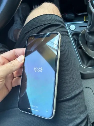 Iphone11 Cinza espacial 128gb Zero detalhe