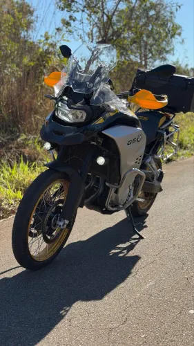 Vendo ou troco BMW GS F850 adventure 40 anos 