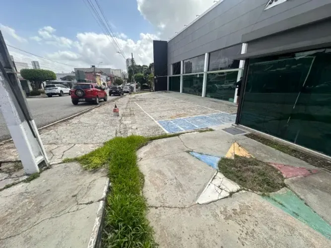 ALUGO PONTO COMERCIAL 605 M² UMARIZAL, BELÉM-PA