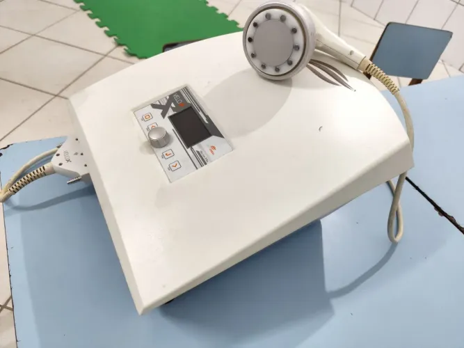 Aparelho de Ultrassom Terapêutico Tonederm TD Ultra Som 3MHz - Completo e Funcionando
