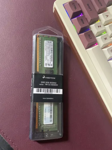 MEMÓRIA RAM RISEMODE DDR3 8GB NOVA