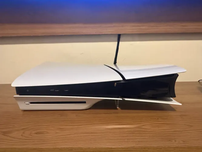 PS5 slim mídia física