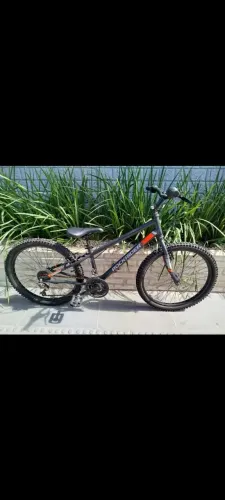 Bicicleta aro 24