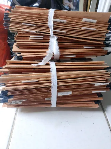 Arquivo de aço pasta suspensa com pastas
