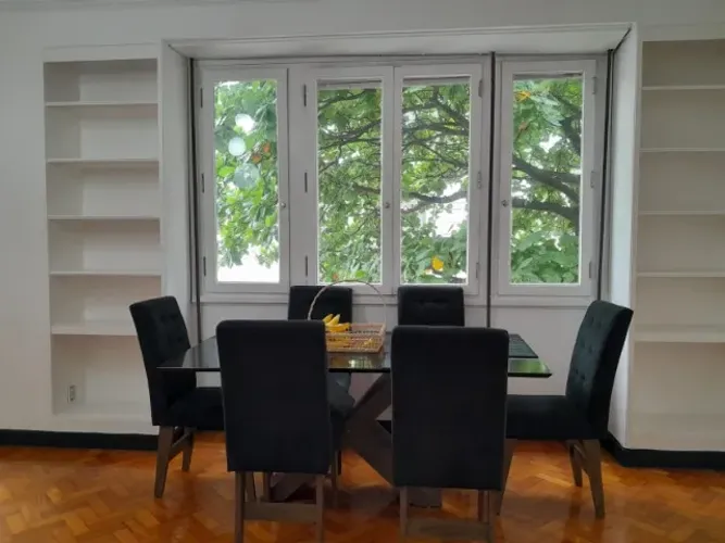 Conjunto 4 cadeiras com encosto quebrado