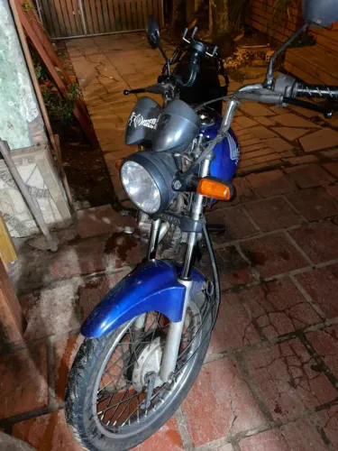 É  uma moto muito boa, que teve apenas 1 dono, muito bem cuidada e abaixo da fipe