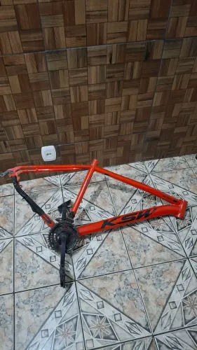 Quadro 19 de bicicleta KSW vermelha - APENAS O QUADRO