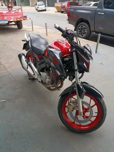 Honda CB 250F Twister 2019/2020 - Aceito Troca