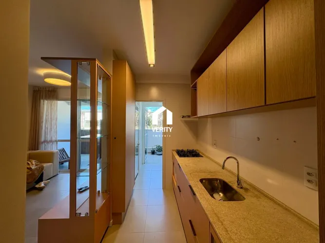 Apartamento 2 quartos, suíte e churrasqueira para alugar no Estreito