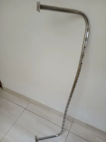 Vendo um trocado, e boneco para loja de roupas e um expositors