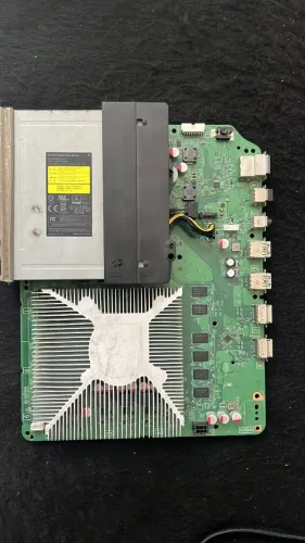 Placa-mãe Xbox One S com Defeito - Peças Originais