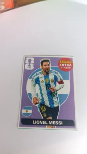 Figurinha legend rocha do Messi
