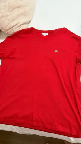 Camiseta Lacoste vermelha
