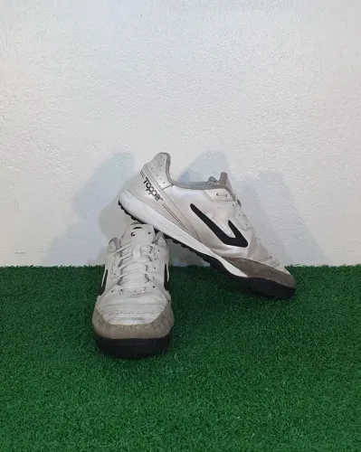 Chuteira Society n42 - Parcele no Cartão