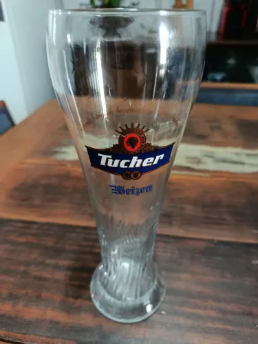 Copo de cerveja Tucher Weizen 500 ml