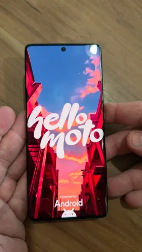 Celular Moto Edge 50