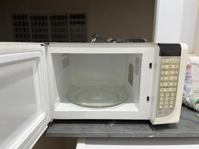 Micro-ondas Electrolux 31 litros