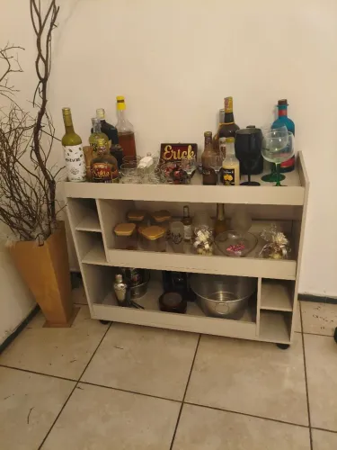 Aparador para bebida