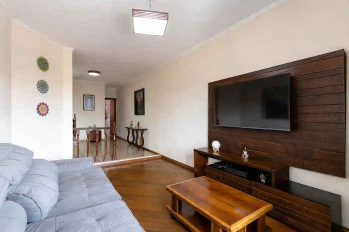 Sobrado para venda em Vila Constança com 3 quartos, sendo 3 suítes, 263m²