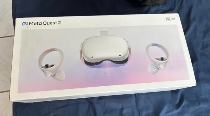 Meta Quest 2 256GB - Impecável (Versão com Dobro de Memória)