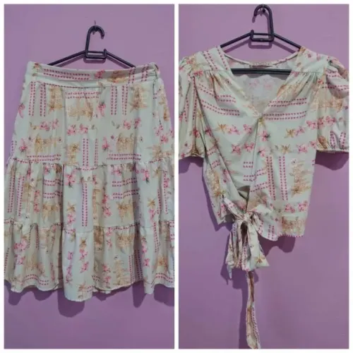 Conjunto cropped e saia Midi boho Tatá martelli tamanho M