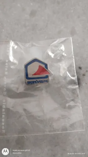 Pins diversos