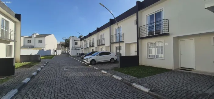 Sobrado para Venda em Curitiba, Santa Cândida, 3 dormitórios, 1 suíte, 3 banheiros, 2 vaga