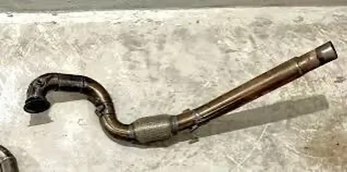 Downpipe VW motor 1.4 TSI