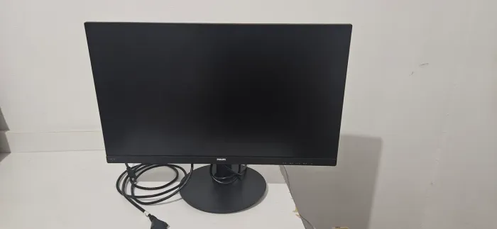 Monitor Com Bordas Ultrafinas 21,5" 221v8 Philips Cor Preto