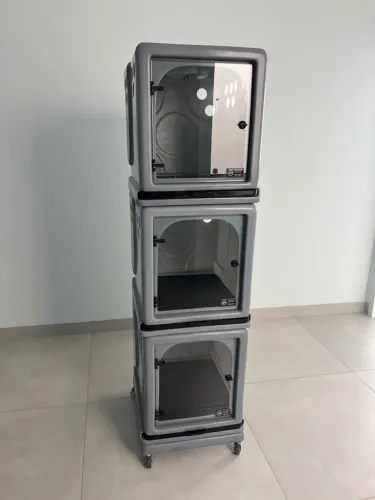 CANIL ROTOMOLDADO para cães e gatos.