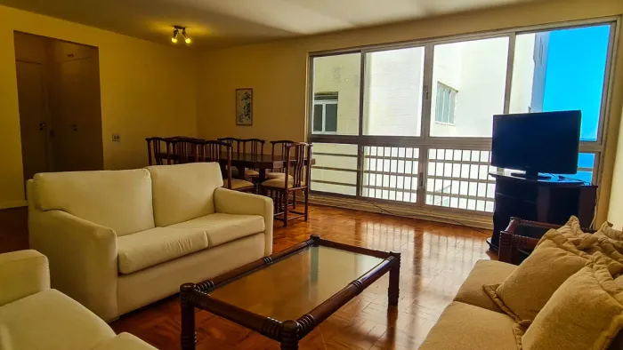 Pitangueiras Guarujá, apartamento À VENDA frente ao mar.